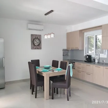 Galina Nikiti (Sithonia)