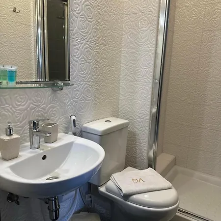 Galina * Nikiti (Sithonia)